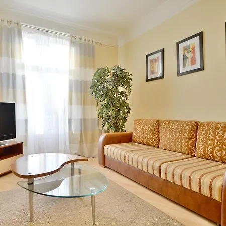 Romanovskaya Sloboda 1 Apartment *