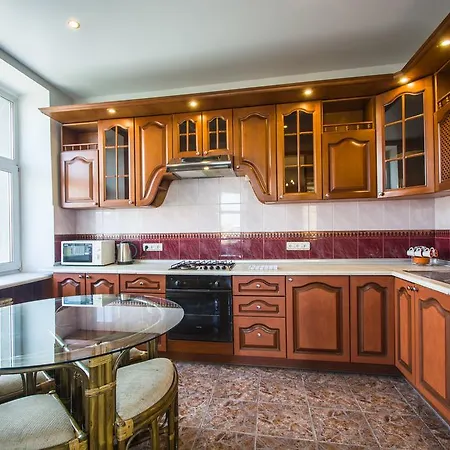 Romanovskaya Sloboda 1 Apartment