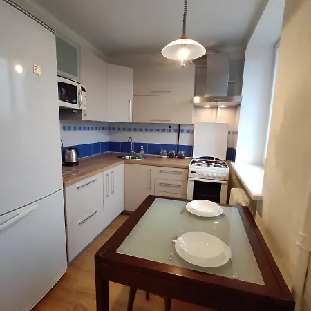 Romanovskaya Sloboda 1 *